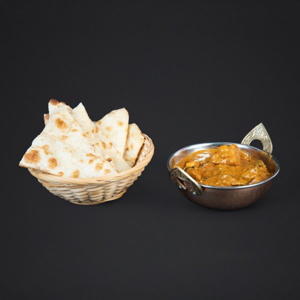 Chicken Tikka Masala with Naan
