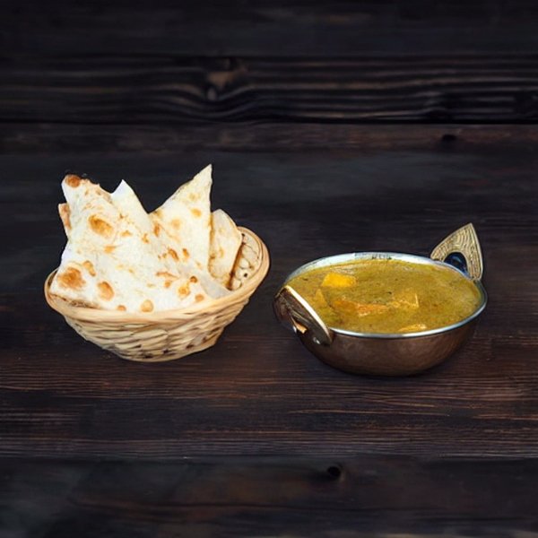 Palak Paneer with Naan